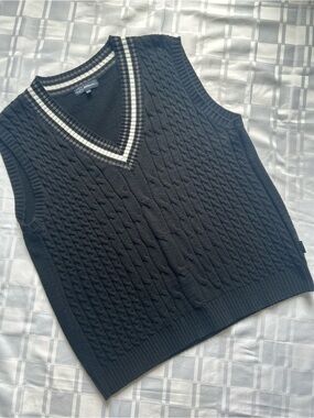 Motogear Black Cable Knit V-Neck Sweater Vest with Contrast Trim